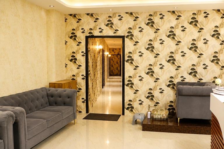 Mantra waiting area